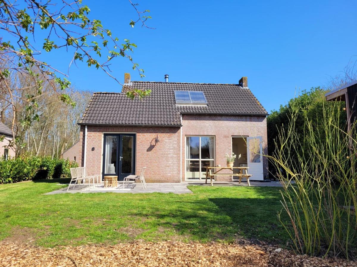 Bohemian Wellness Met Hottub & Sauna Ewijk Luaran gambar